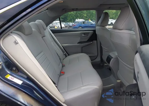 2017 Toyota Camry Xle z USA, uszkodzony, nr VIN 4T1BF1FK2HU630155